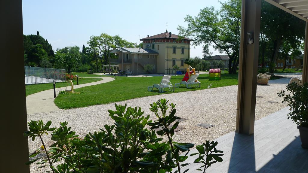 Villaggio Esmera Desenzano del Garda Exterior foto
